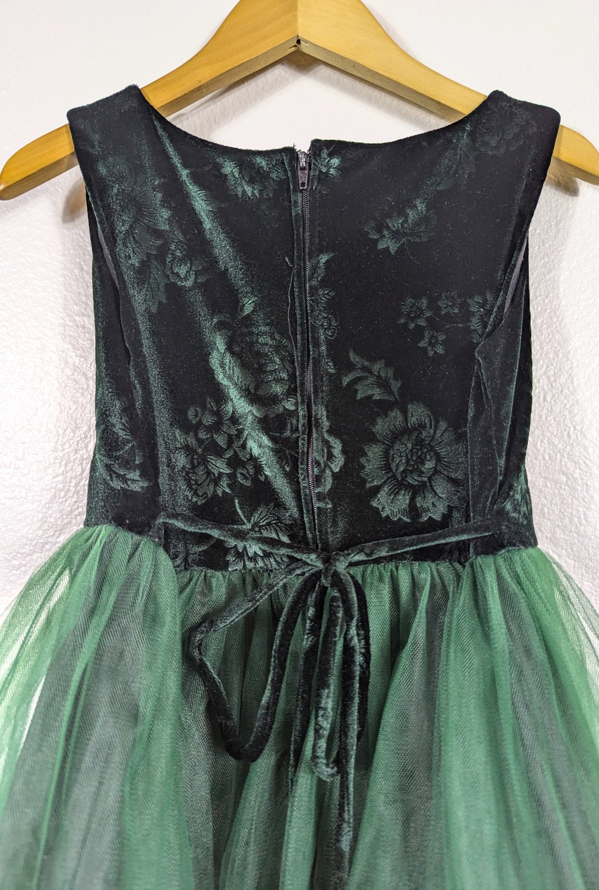 Tulle Evergreen Taffeta Layered Holiday Dress size 7-8